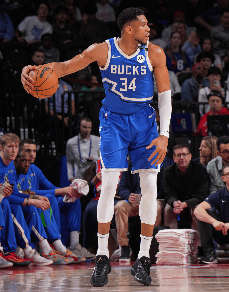 弗罗因德：现在是终结药厂客场不败纪录的好时机；格雷罗很棒（弗罗因德：此刻是终结勒沃库森客场不败的最佳时机，格雷罗表现出色）