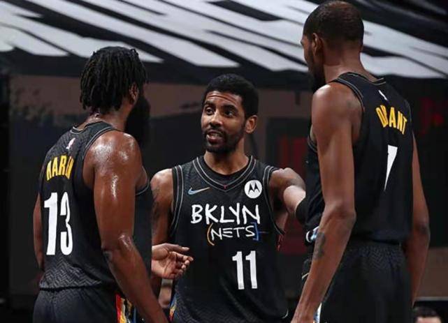 川超联赛首次出现熔断，成都66分钟8-0巴中直接结束比赛（川超联赛首现熔断机制：成都66分钟8比0巴中，比赛提前结束）