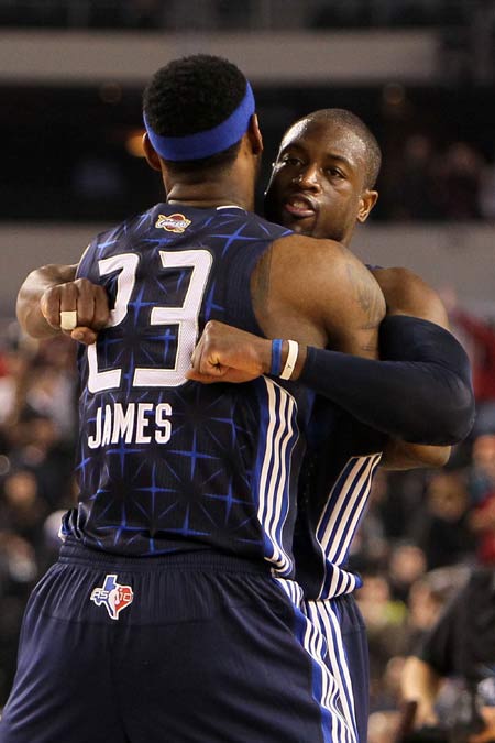 斯帕莱蒂：会评估双前锋和433的打法；我对伊尔迪兹很有信心（斯帕莱蒂：将权衡双前锋与4-3-3体系；我对伊尔迪兹充满信心）