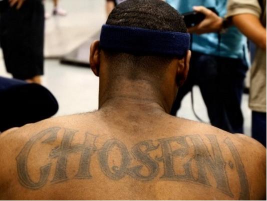 穆帅：我曾为麦克托米奈让博格巴坐板凳，曼联放走他是个大错（穆里尼奥：曾因信任麦克托米奈让博格巴打替补，曼联若放走麦克托米奈是重大错误）