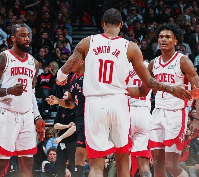 足协杯前瞻：国安时隔7年冲队史第5冠，河南盼成新王创历史（足协杯前瞻：国安时隔七年剑指队史第五冠，河南盼加冕新王改写历史）