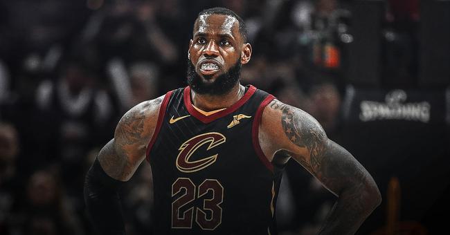 邮报：梅努希望冬窗离开曼联，有12家俱乐部对他感兴趣（邮报：梅努意欲今冬离开曼联，12家球队有意引进）