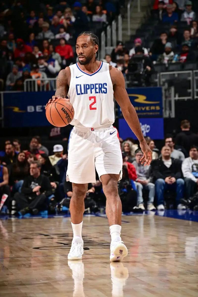 费布鲁亨：扑点要感谢团队的帮助；荷兰能在世界杯取得好成绩（费布鲁亨：点球扑救离不开团队支持，荷兰有望在世界杯取得佳绩）