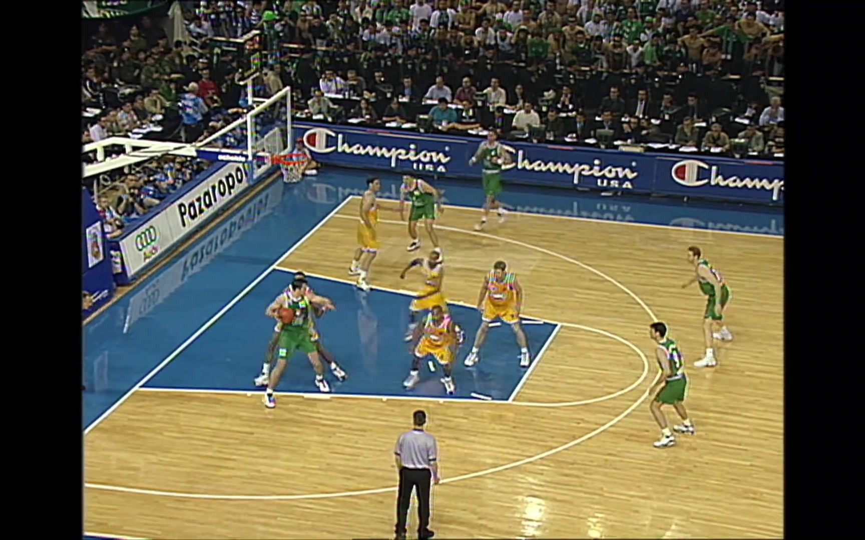 火三崩！浓眉13分＆独行侠单节净胜17分，建立17分领先（三节崩盘！浓眉13分难救主，独行侠单节轰+17建立17分优势）